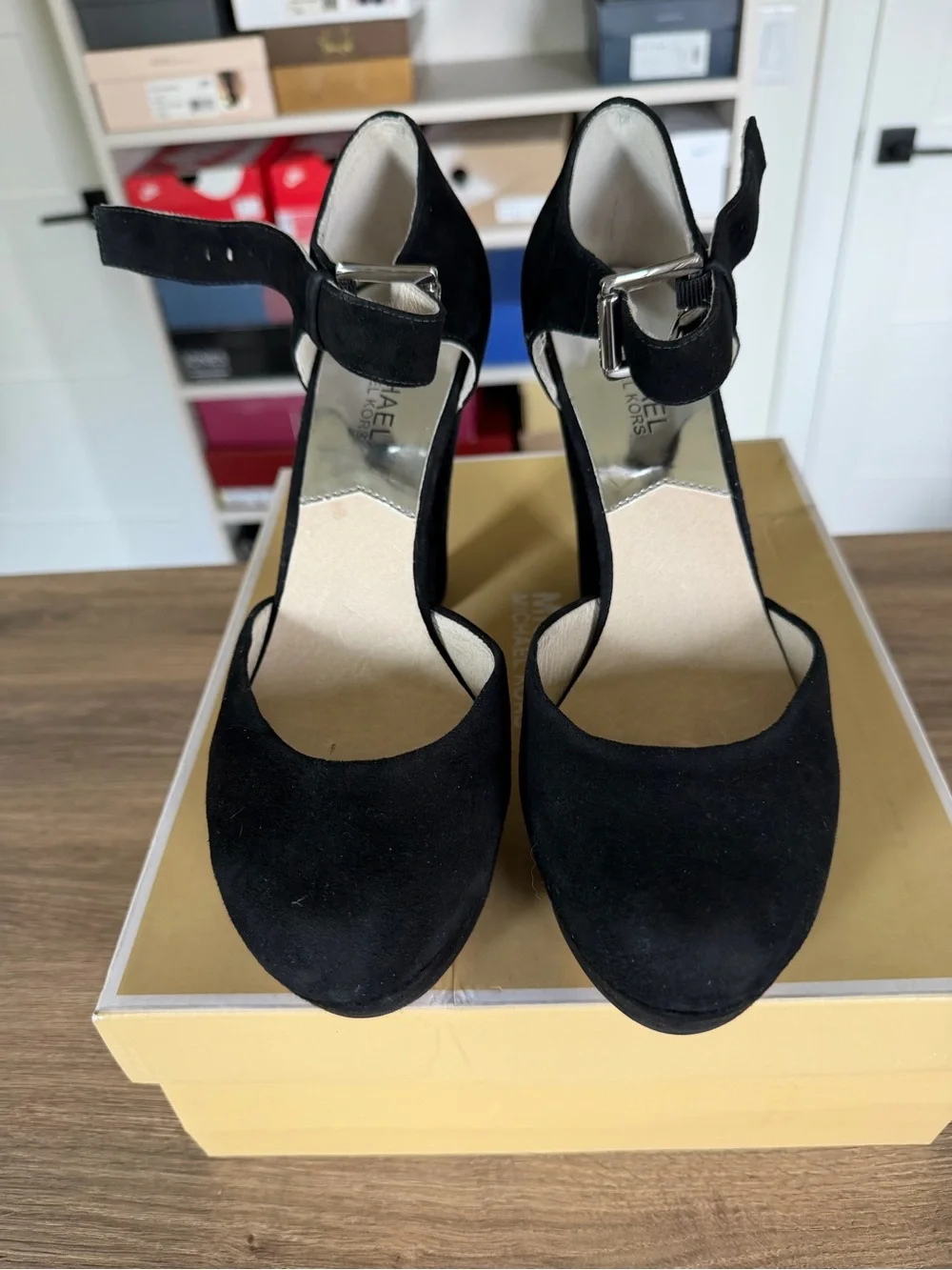 Michael Kors Haven Suede Platform Ankle Strap Block Heel Pump Black Size 8.5 Box